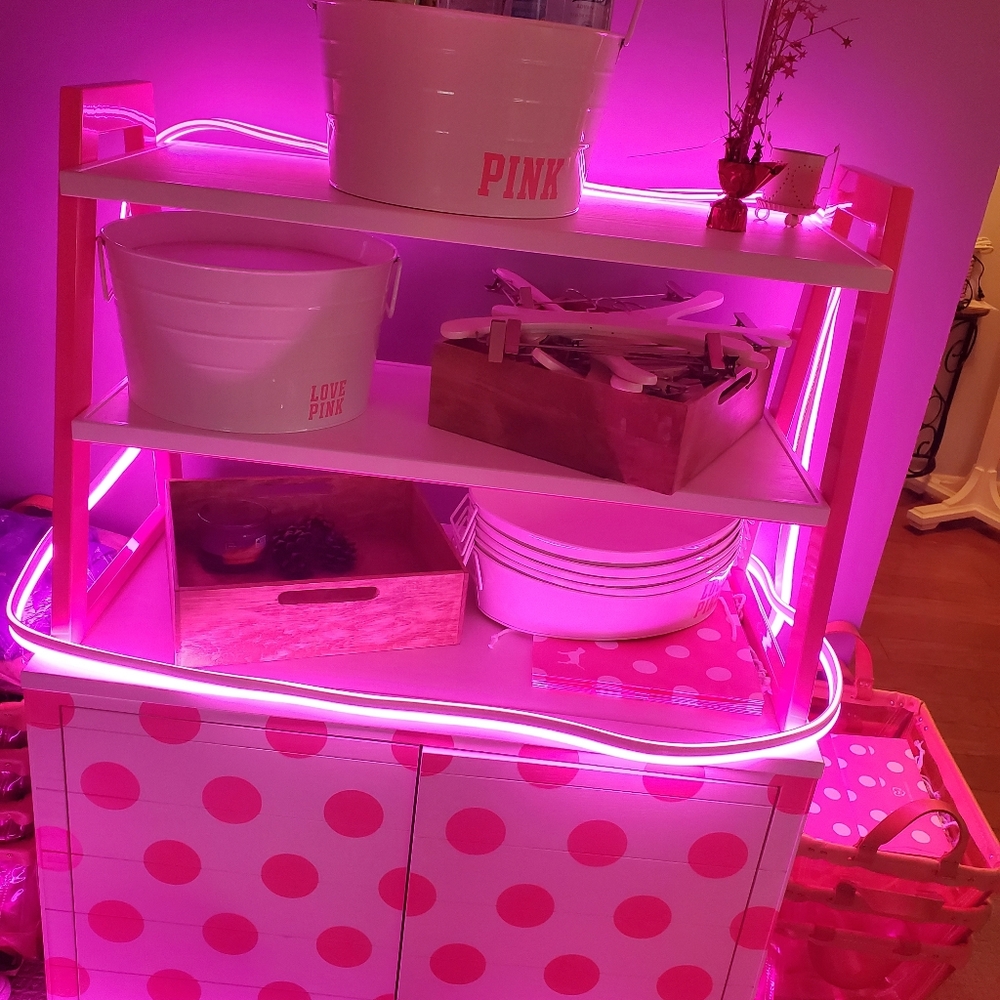 3 Tier PINK DISPLAY